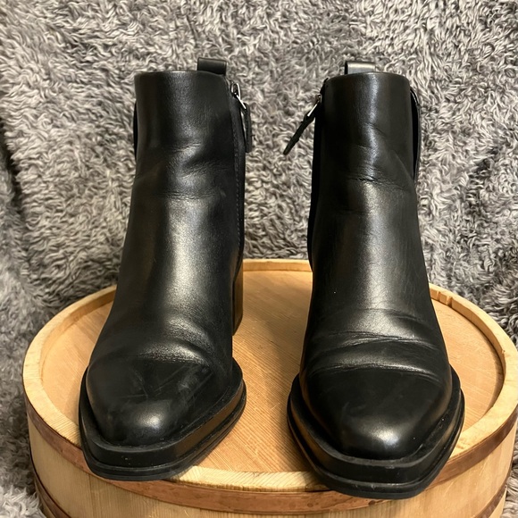 Franco Sarto Dalden Black Boots Booties Leather Block Heel Sz 7.5 - Picture 10 of 11